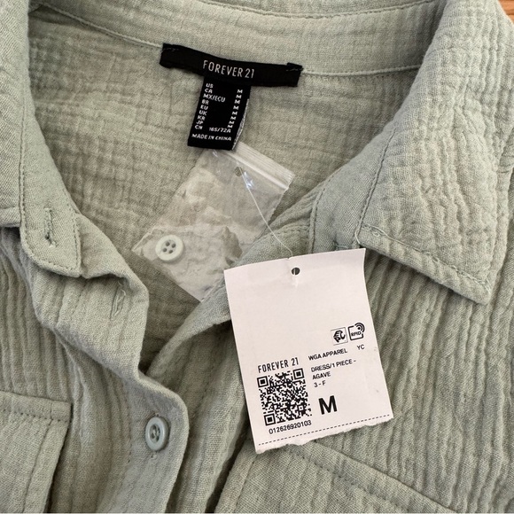 Forever 21 Shortall Romper Muslin Sage Green Short Sleeve Size M NWT - Picture 8 of 8